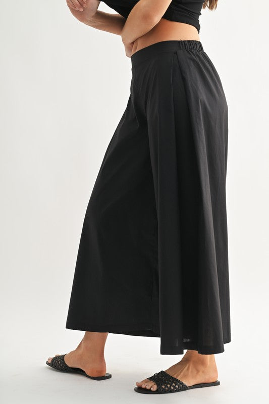 Stand Firm sleeveless polo top & wide-leg pants set