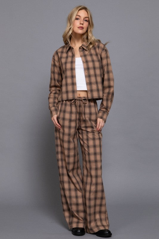 Beige cotton tartan plaid matching set with an open cropped shirt and wide-leg pants, full-length view.