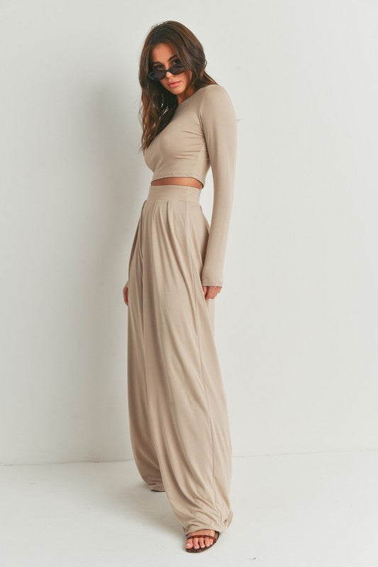 Mary Noon 2-Piece Set