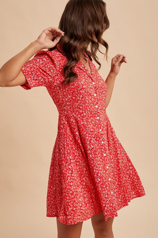Clothed in Scarlet lapel button-down floral dress