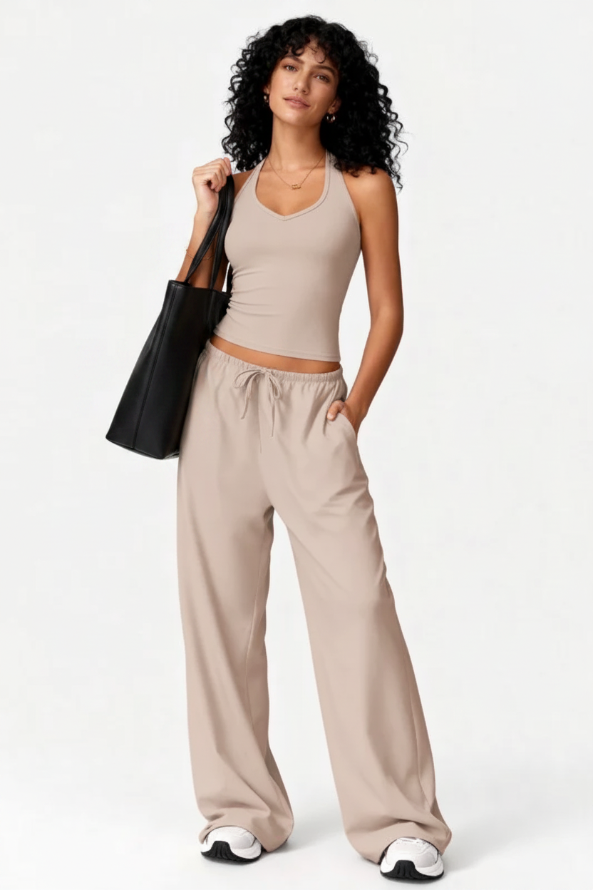 Taupe She Moves set - front